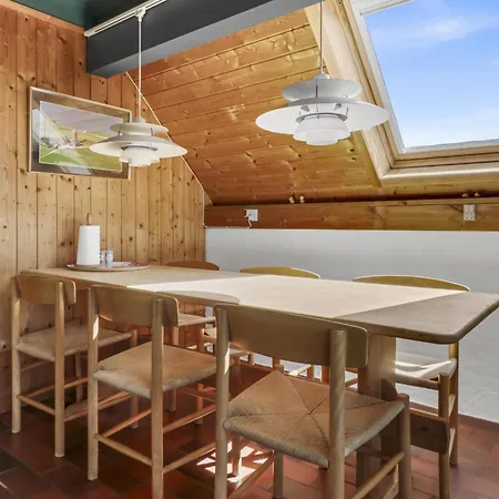 Feriehus Flot Ved Fjaltring Sj1322