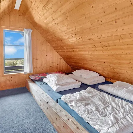Flot Ved Fjaltring Sj1322 Feriehus